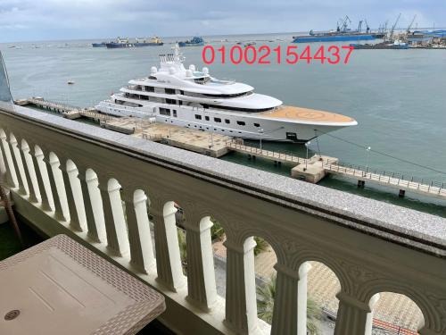 Port Said Apartment | شقة مطلة علي قناة السويس701