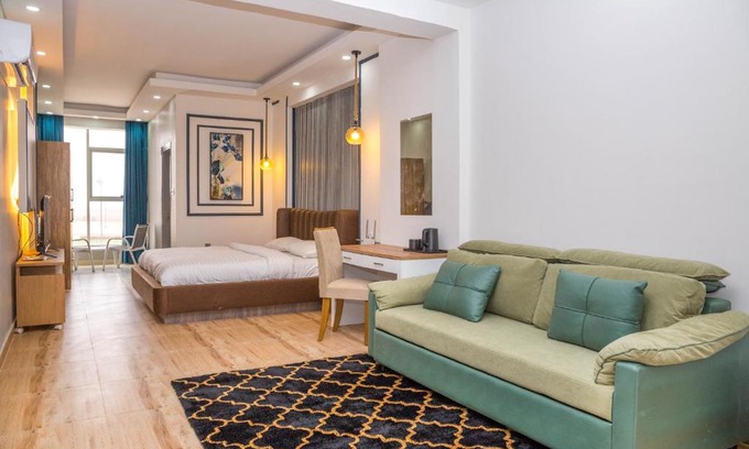 Salalah Hotel | فندق اتين بلازا - مول المروج Itten Plaza Hotel