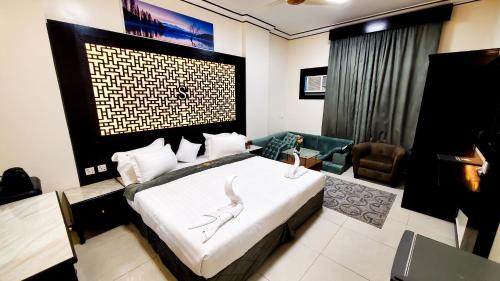 Al Ma‘allā’ Hotel | فندق سمو العرب