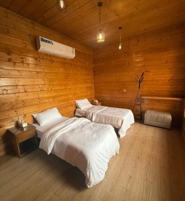 Al Riyadh Ski Chalet | كوخ النزل الأوروبي