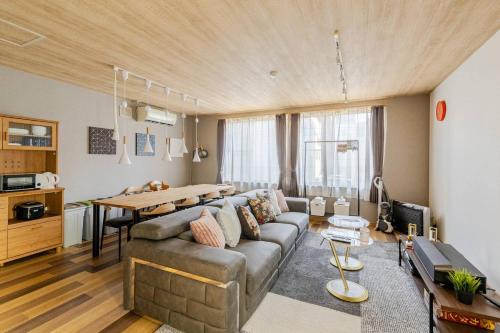 Chuo-ku Apartment | 丹羽邸