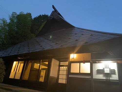 Sasayama House | 兵庫県丹波篠山市の一棟貸切り宿 藤坂屋