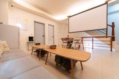Hualien City Centre House | 旅人之宿Traveler Inn依預定人數開放房間數