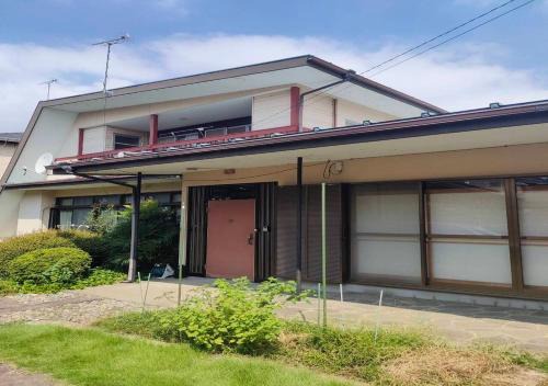 Utsunomiya House | 木の家ゲストハウス宇都宮本館
