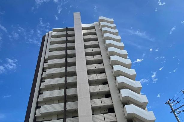 Kadena-cho Apartment | 沖縄ライカム徒歩3分マンション絶景な宿reposokinawa