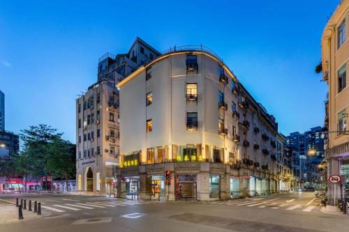 Guangzhou Hotel | 锦泰酒店-广州市南方大厦国际电子城一德路地铁站店