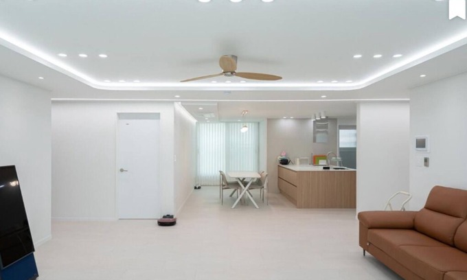 Bucheon Apartment | 조용한 도시에 있는 쾌적한 아파트