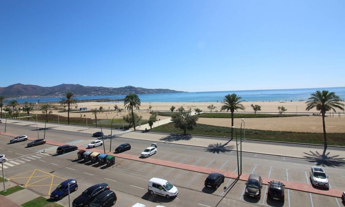 Empuriabrava Apartment | 0026-BAHIA Studio with seaview