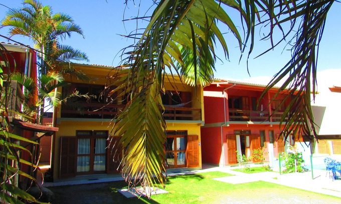 Garopaba House | 05 Large houses in Barrinha in Garopaba P/3, 4, 5 and 6 people, pool, wifi
