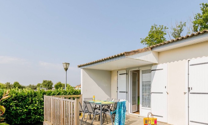 Mache House | 05 - Le Cygne - Village vacances