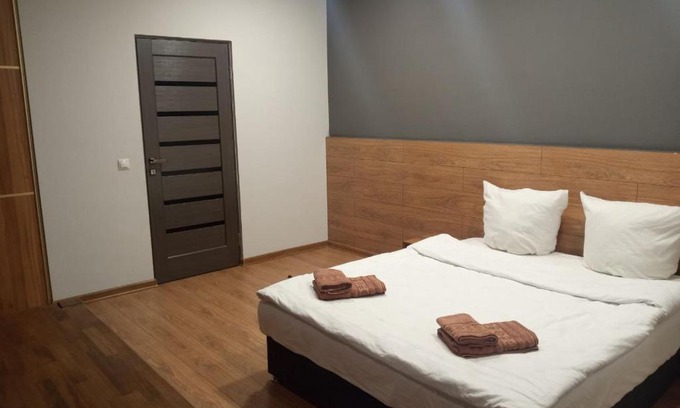 Uzhhorod Apartment | 1-комнатная квартира ВИП уровня посуточно в Ужгороде. ул.Другетов