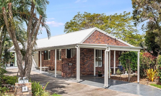 Moffat Beach House | 1/11 Roslin Street Moffat Beach QLD