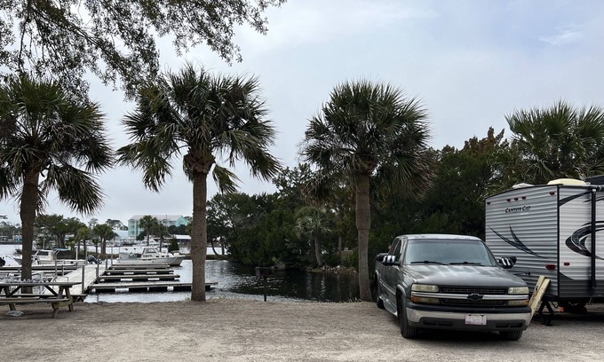 Steinhatchee RV Rental | #1 50Amp RV Spot