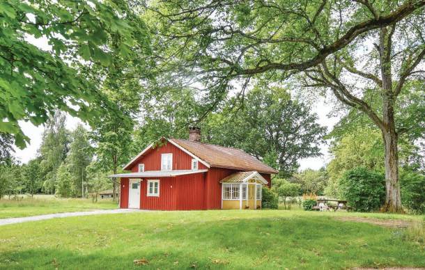 Sorbo House | 1 bedroom accommodation in Brålanda