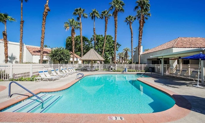Palm Desert Resort | 1 bd/1ba condo Palm Desert BNP Paribas Open 3/2 - 3/9 Weekly