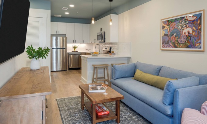 Belmont - Hillsboro Condo | 1 BDR Suite at The Gilmore Hotel by AvantStay