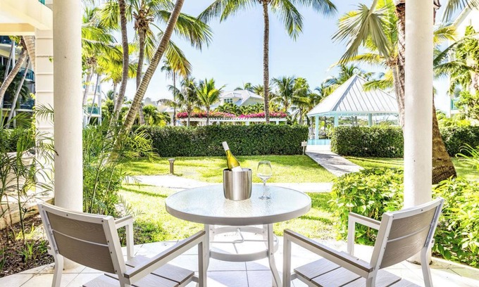 The Bight Condo | 1 Bdrm Pool & Garden View at The Yacht Club D3