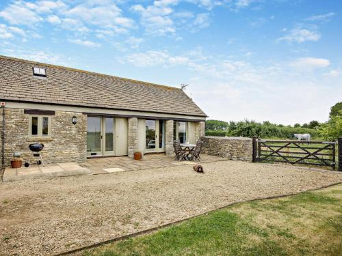 Kemble House | 1 Bed in Cirencester 57684
