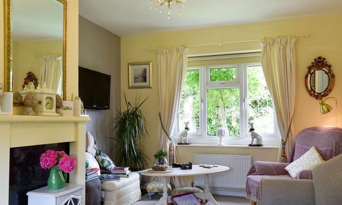 Moreton-in-Marsh Cottage | 1 bedroom accommodation in Moreton-in-Marsh