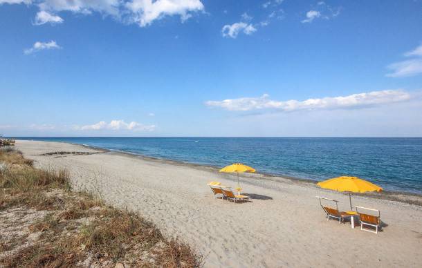 Portigliola Apartment | 1 bedroom accommodation in PORTIGLIOLA