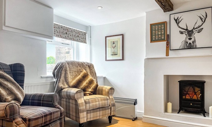 Ipstones Cottage | 1 bedroom accommodation in Ipstones, near Leek