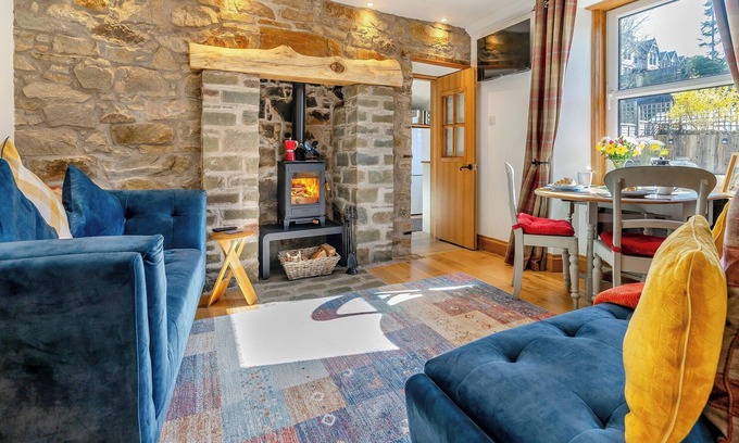 Pitlochry Cottage | 1 bedroom accommodation in Pitlochry