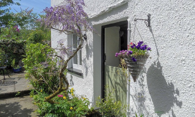 Bouth Cottage | 1 bedroom accommodation in Bouth, Newby Bridge