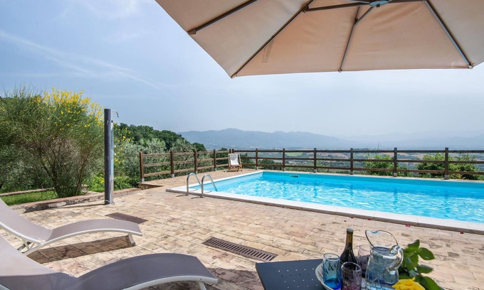 Fornole Apartment | 1 bedroom accommodation in Narni