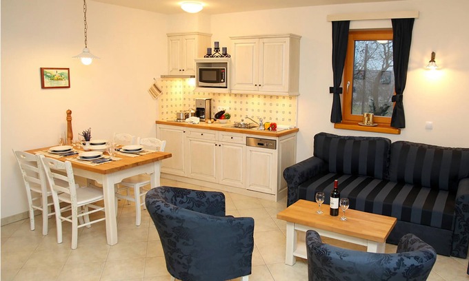 Zasip Apartment | 1 bedroom accommodation in Bled