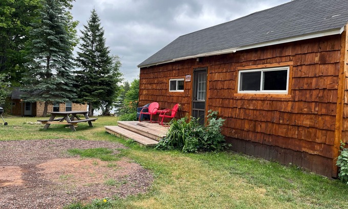 Au Train Cabin | 1 bedroom cabin on lakefront property. Pet friendly.