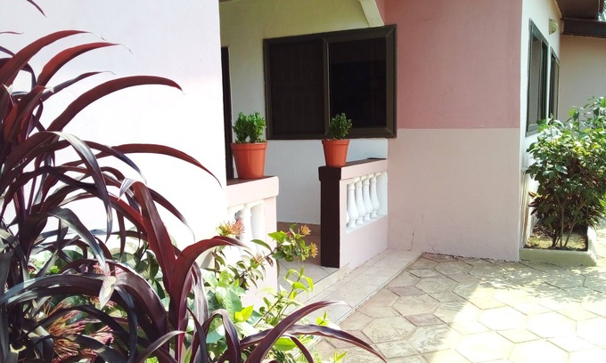 Nungua House | 1 bedroom furnished apartment for rent in accra