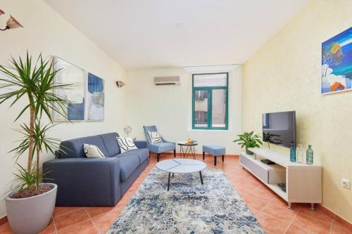 Kotor Old Town Apartment | 1-Bedroom Flat on the Main Square in the Old Town