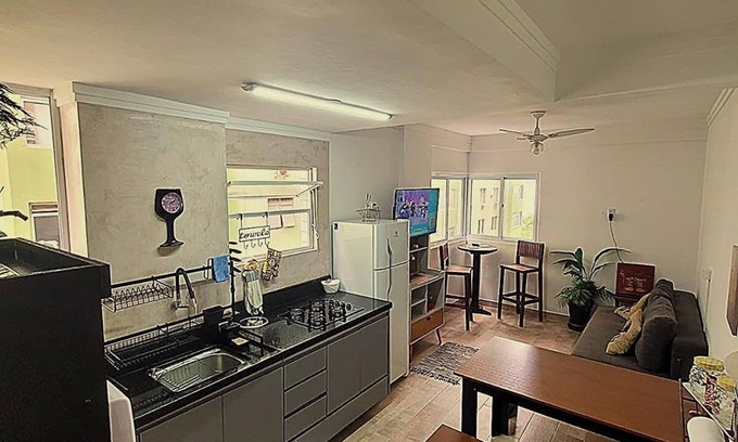 Aparecida Apartment | 1 Bedroom in front of Santos beach - Channel 5.