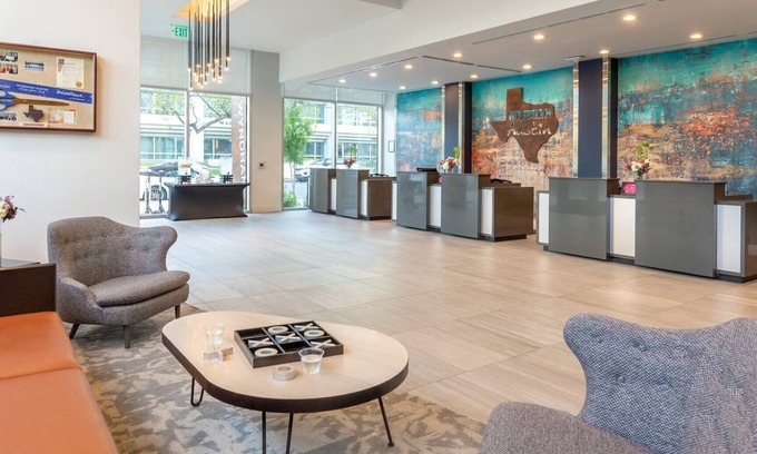 Civic District Resort | 1 Bedroom in the heart of Austin Amazing Rooftop Pool!