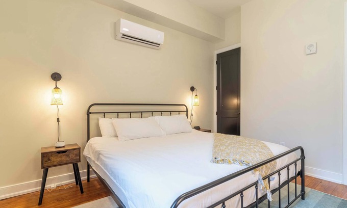 Frankfort Hotel | 1 Bedroom Suite, King Bed