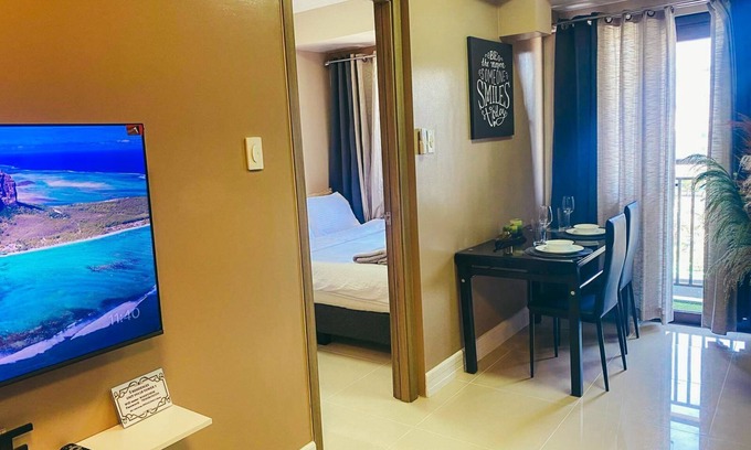Barangay 76 Condo | 1 BR Fully Furnished Condo Across MOA with Pool and Parking - S Res. Unit 0911
