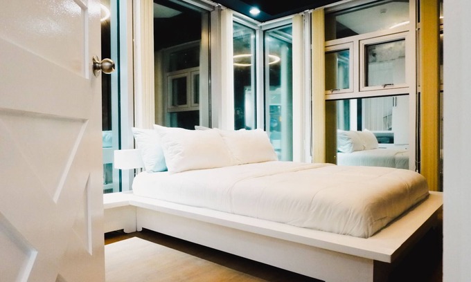 Poblacion District Condo | 1 BR- INSPIRIA RESIDENCE CONDOMINIUM, Abreeza Mall, Bajada, Davao City.
