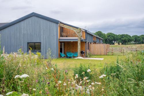 Sotherton House | 1 Long Barn