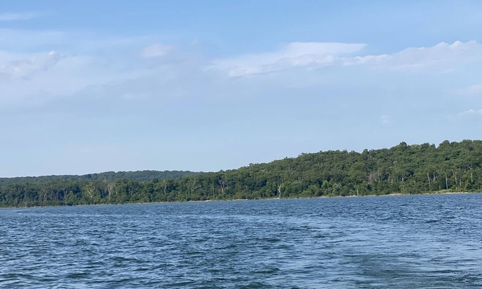Udall House | 1 mile from Beautiful Lake Norfork 15 minutes from Mountain Home Arkansas