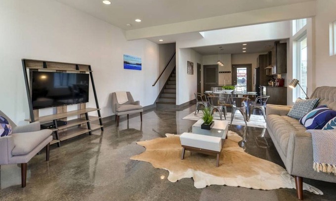 Rutledge Hill House | 1 Mile to Downtown with a Rooftop Patio!