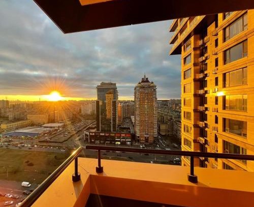 Obolon' Apartment | 1 room 60m2 center of Obolon near River side. 11 Floor