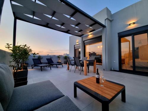 Kallithea Apartment | 10 Apartments & Suites Athens