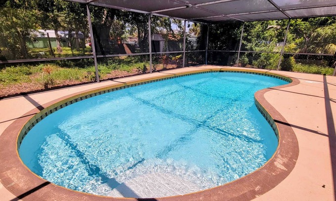 North Port House | 10 minutes to Mineral Springs w/large Pool and Pet Friendly!