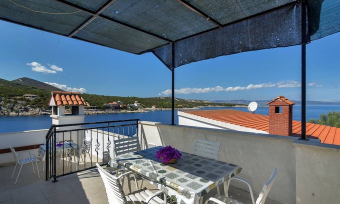 Pokrivenik Apartment | 100 m² Apartment ∙ 2 bedrooms ∙ 7 guests