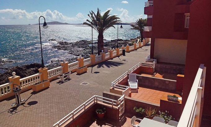 Telde Apartment | 100 m² Apartment ∙ 3 bedrooms ∙ 6 guests