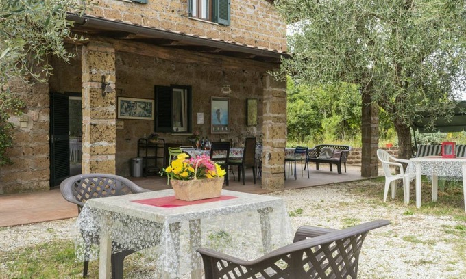 Corchiano Apartment | 100 m² Apartment ∙ 3 bedrooms ∙ 8 guests