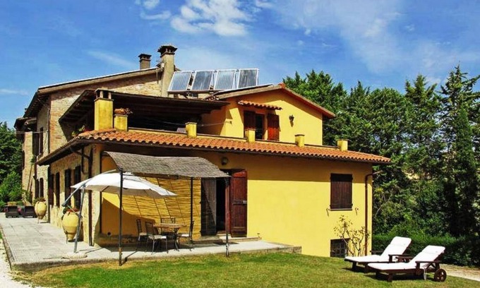 Ramazzano House | 100 m² House ∙ 2 bedrooms ∙ 8 guests