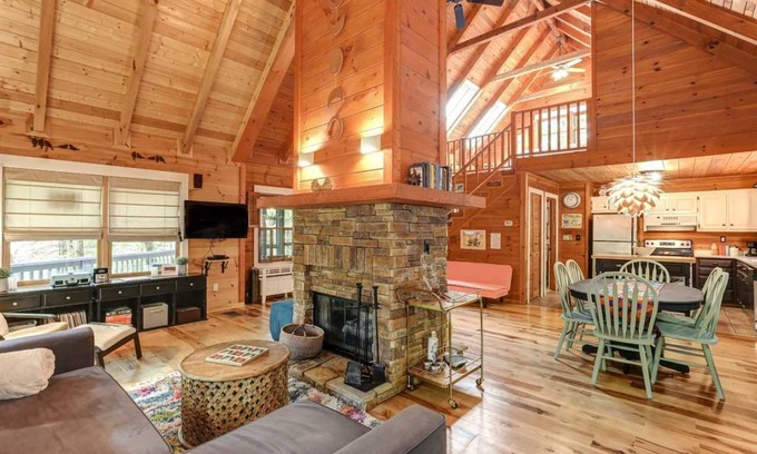 Big Canoe House | 100 m² House ∙ 1 bedroom ∙ 6 guests