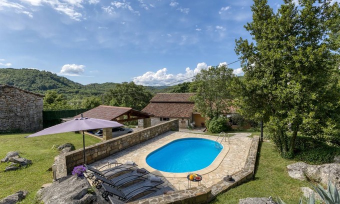 Grabri House | 100 m² House ∙ 2 bedrooms ∙ 7 guests