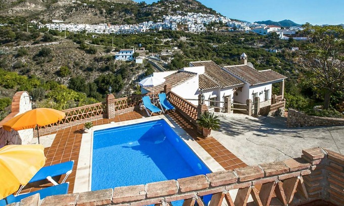 Frigiliana House | 100 m² House ∙ 3 bedrooms ∙ 6 guests